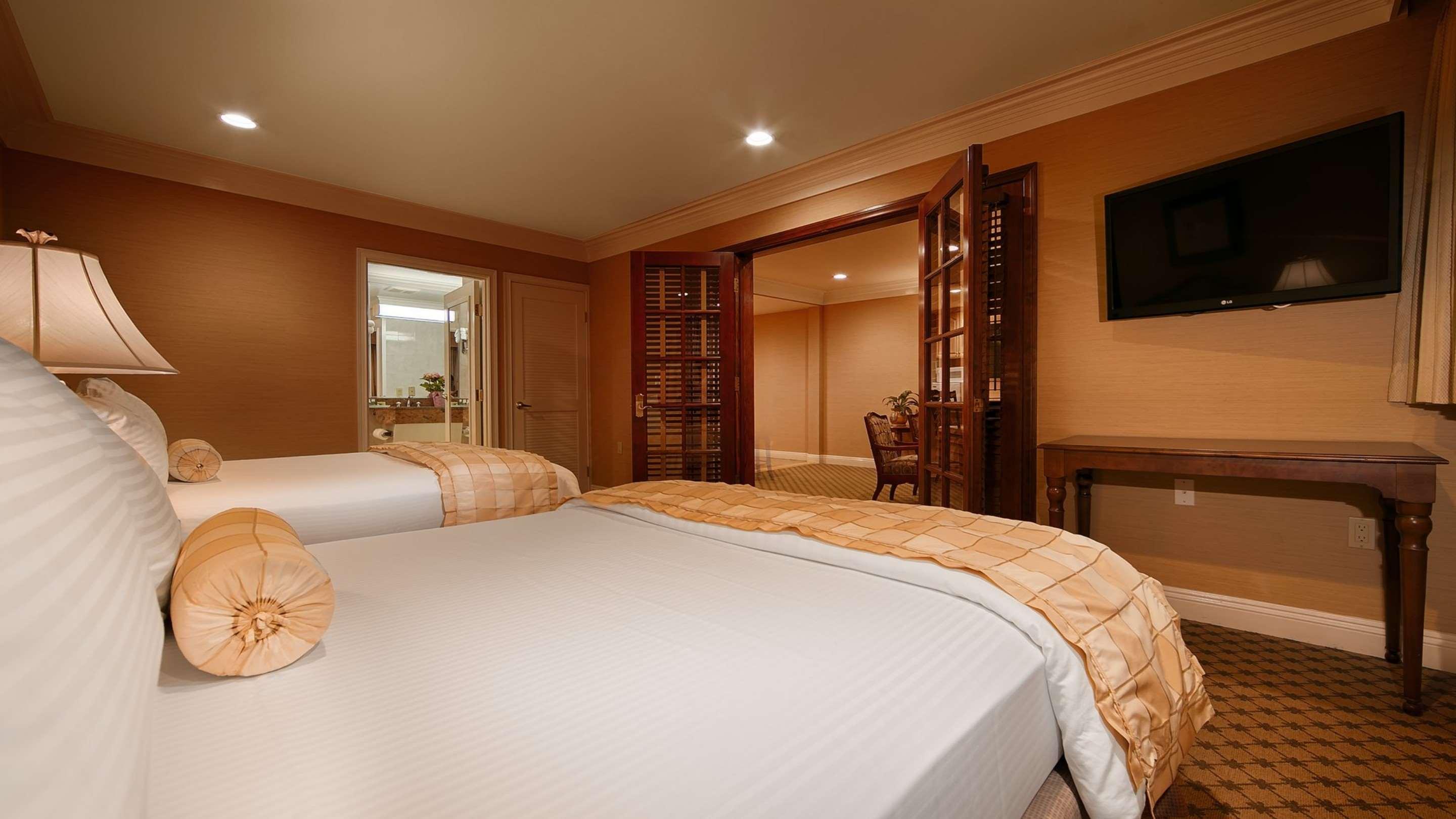 เบสท์เวสเทิร์น พลัส ซันเซท พลาซา โฮเต็ล Hotel ลอสแอนเจลิส ภายนอก รูปภาพ